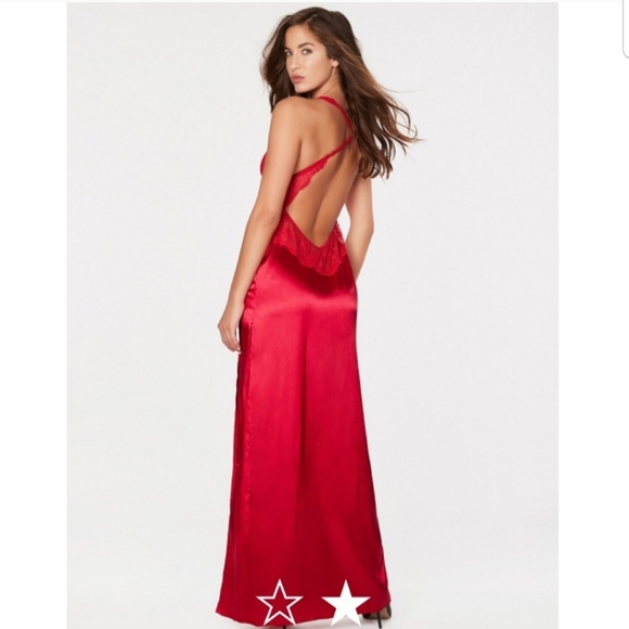 ❣️SOLD❣️NWT Frederick's Of Hollywood Rosalina Rose Lace And Satin Gown in Red - Picture 2 of 12